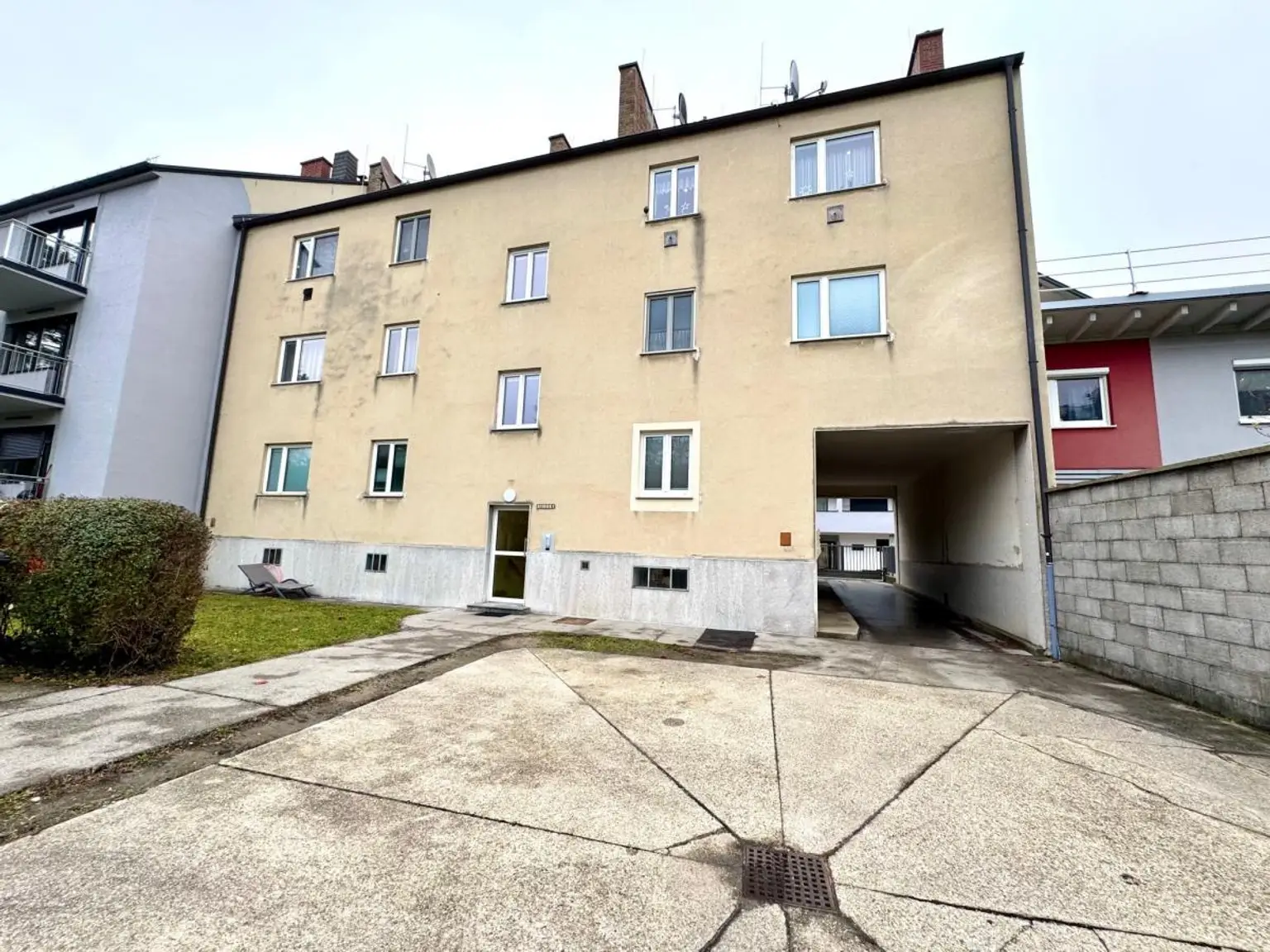 21 | ++ NEU ++ TOP sanierte DREI Zimmer Wohnung | Prima Service Immobilien