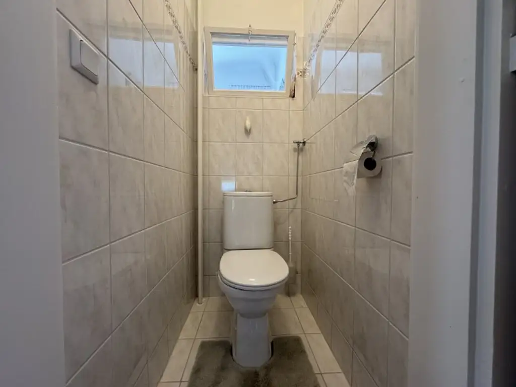 Kleines Einfamilienhaus mit Südterrasse und Garage