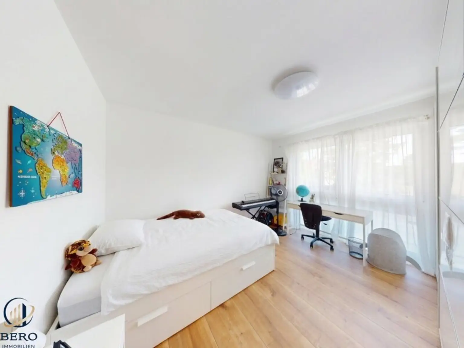 Schlafzimmer 2