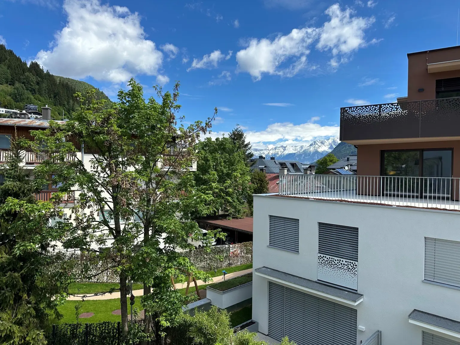 Moderne Stadtwohnung mit Tiefgarage in Zell am See, Zentrum