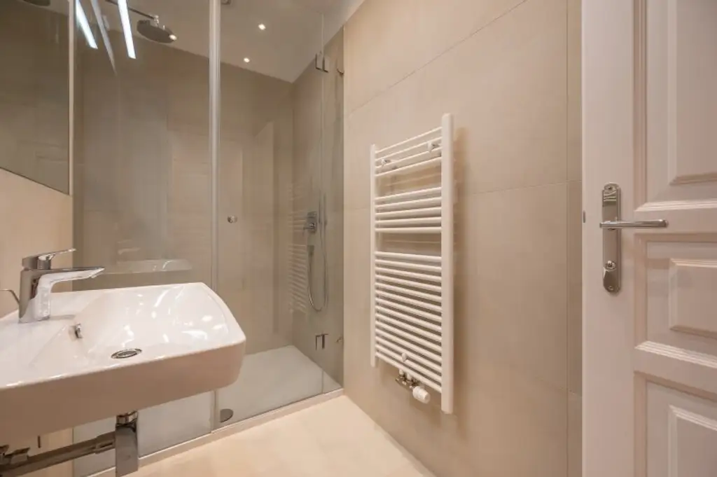 ++NEU++ Fantastische 3-Zimmer Altbauwohnung mit Balkon