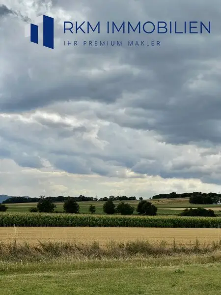Luxuriöses Einfamilienhaus in Gerasdorf: 6 Zimmer, 207m², Terrasse & Balkone!
