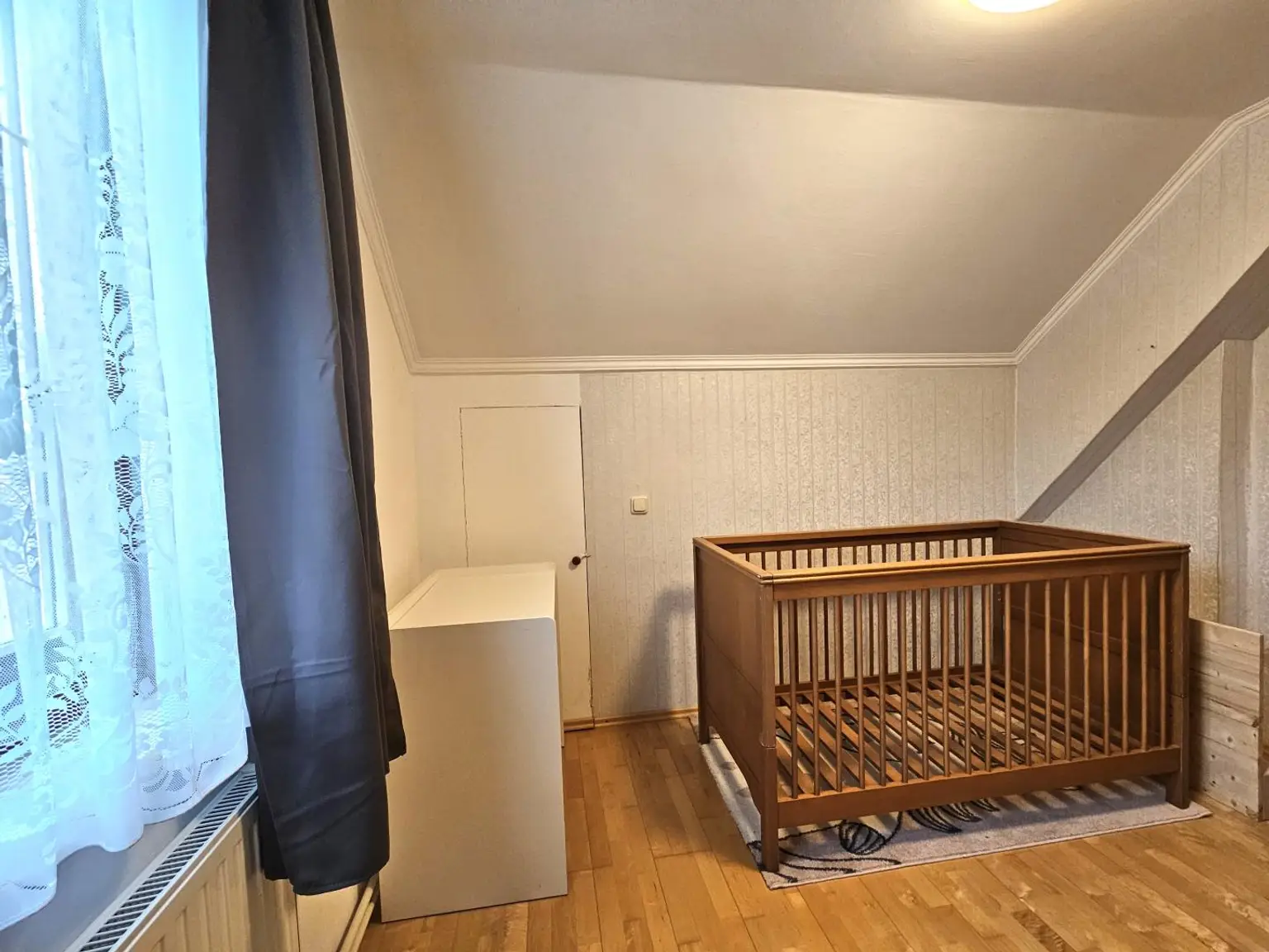 Einfamilienhaus mit großem Garten in idyllischer Ruhelage