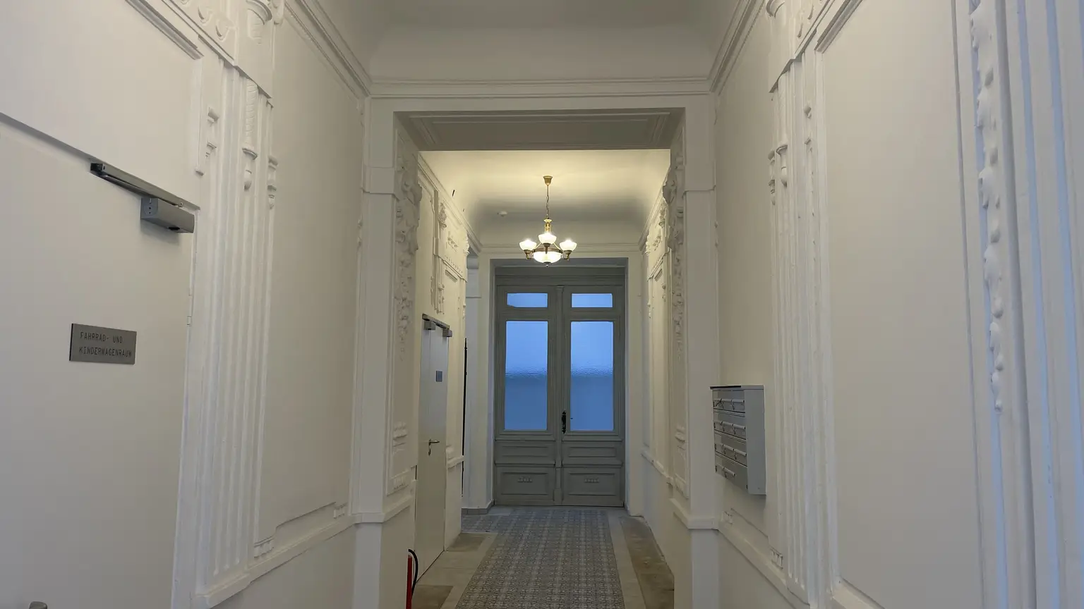 "Urban Oasis" - Erstbezug | 3-Zimmer Altbau | Balkon