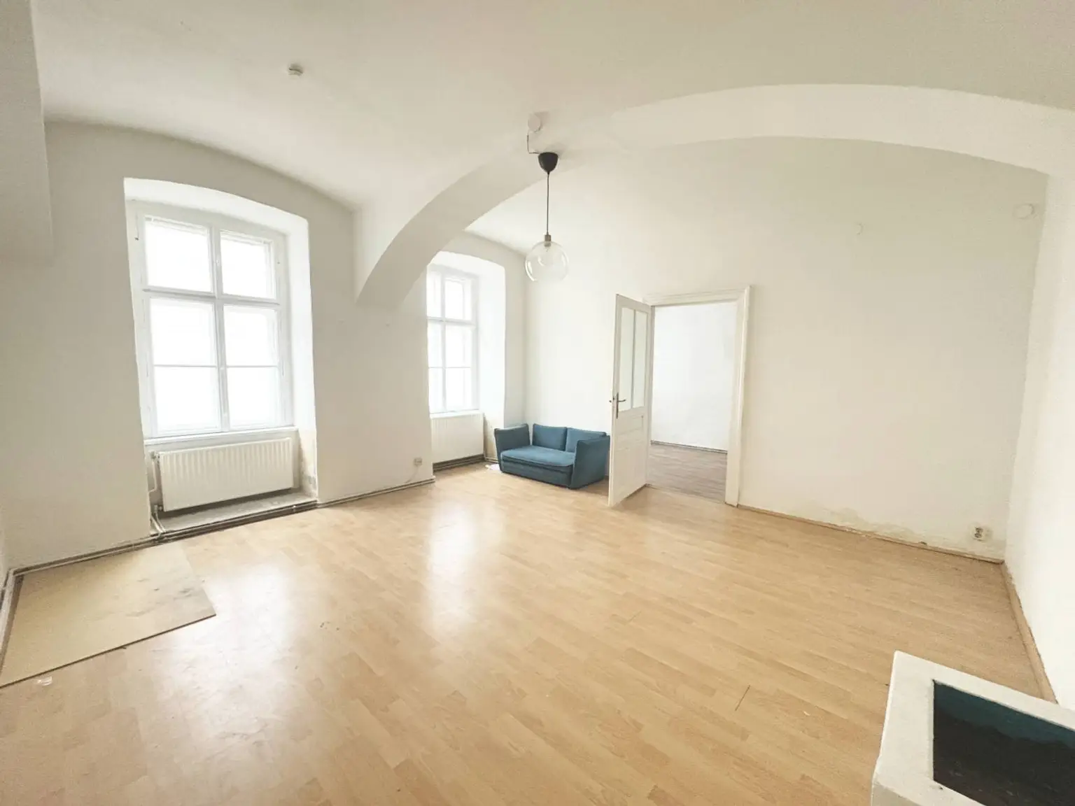 2 Zimmer Wohnung in Top Lage - 
Nahe altes AKH und Rathaus