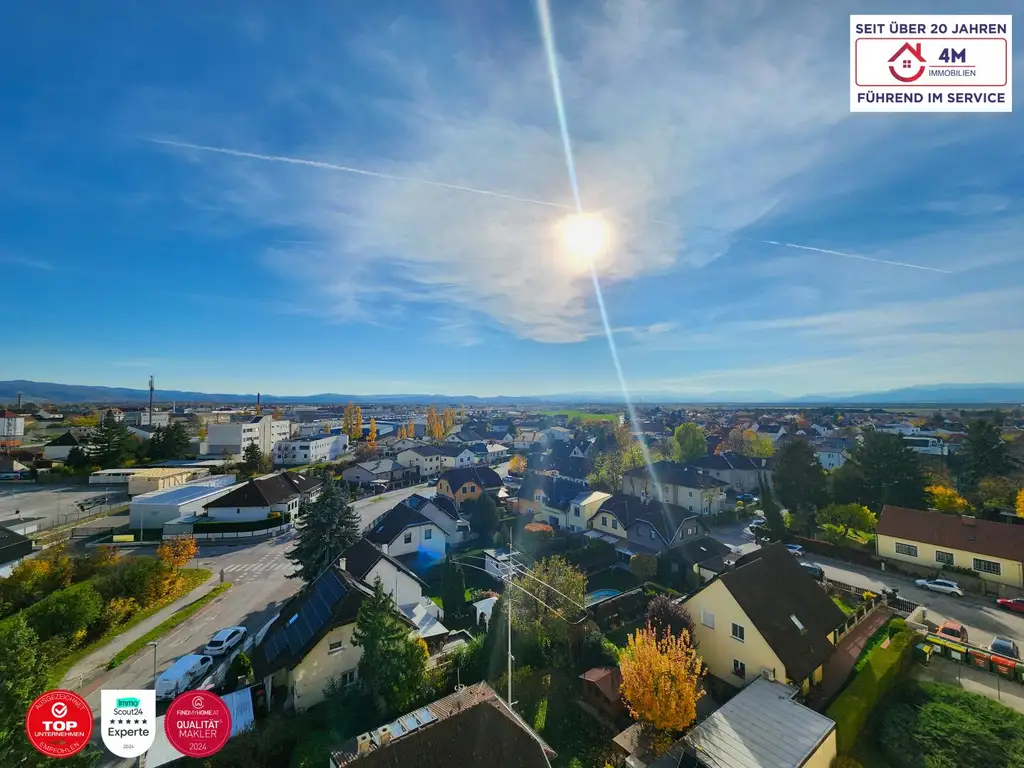 *AKTION NUR 1,5%+20% ust. PROVISION BEZAHLEN* Hochwertig sanierte 3-Zi.-Wohnung mit Loggia & traumhaftem Fernblick aus allen Zimmern