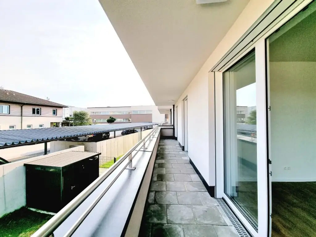 Exklusive 3-Zimmer Wohnung | 68 m² + 22 m² Balkon | Carport inkludiert | € 899 Gesamtmiete