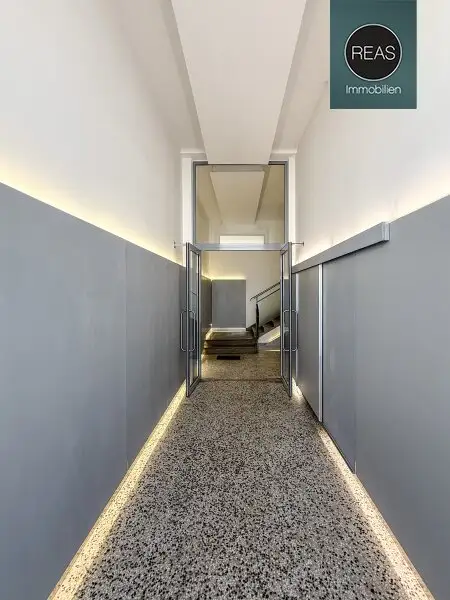 Wohnungspaket in Top-Innenstadtlage! 2 nebeneinander liegende Wohnungen mit 2 Loggien, neuen Fenstern und unverbautem Traumblick!