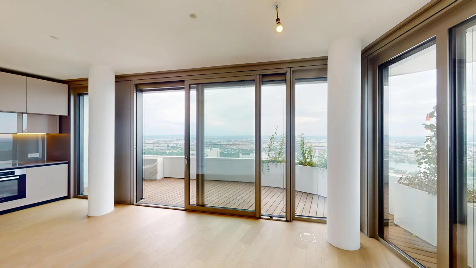 Danube Flats I Wohnen bei der Uno City