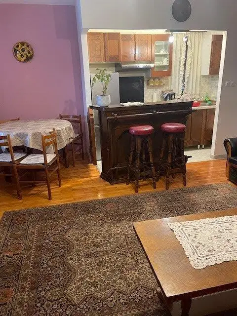 Crikvenica/Kacjak: Apartmenthaus mit 5 Wohneinheiten, nur 140 Meter vom Strand entfernt!