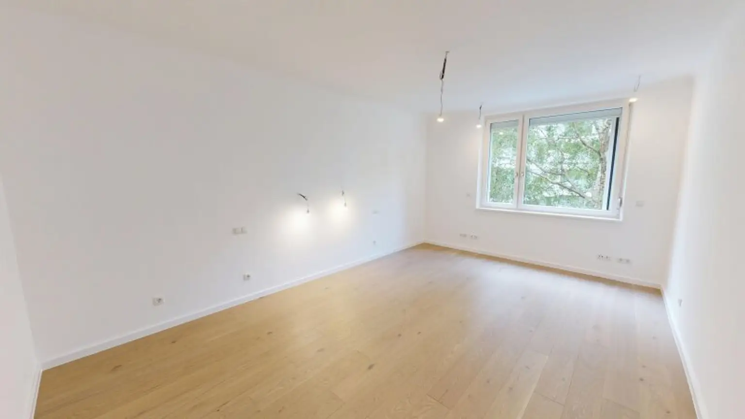Seltene, hofseitige 3-Zimmer-Wohnung in toller Lage - Erstbezug nach Sanierung