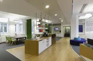 Regus fleishmark-012