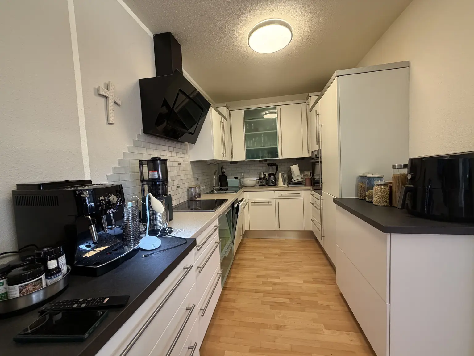 Bild Küche Nr. 2.jpg