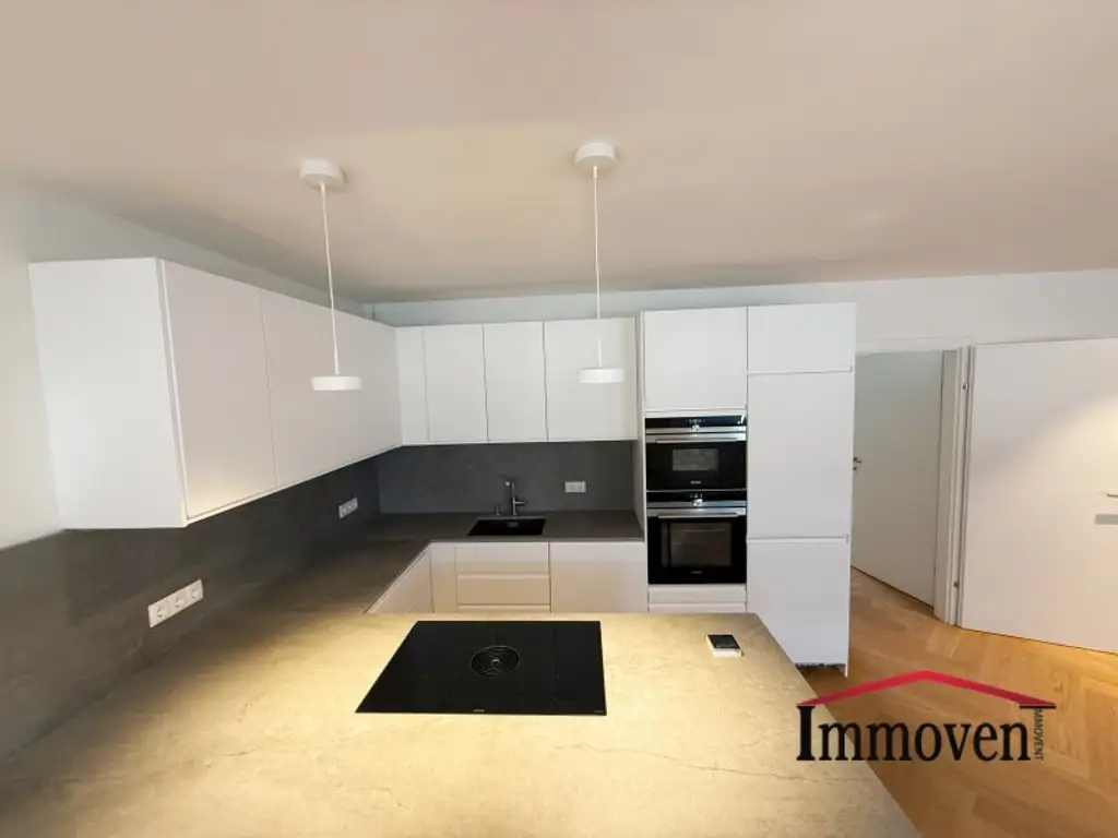 ERSTBEZUG - Hochwertige Dachgeschossmaisonette mit Balkon, Terrasse und Deckenkühlung in RUHELAGE!