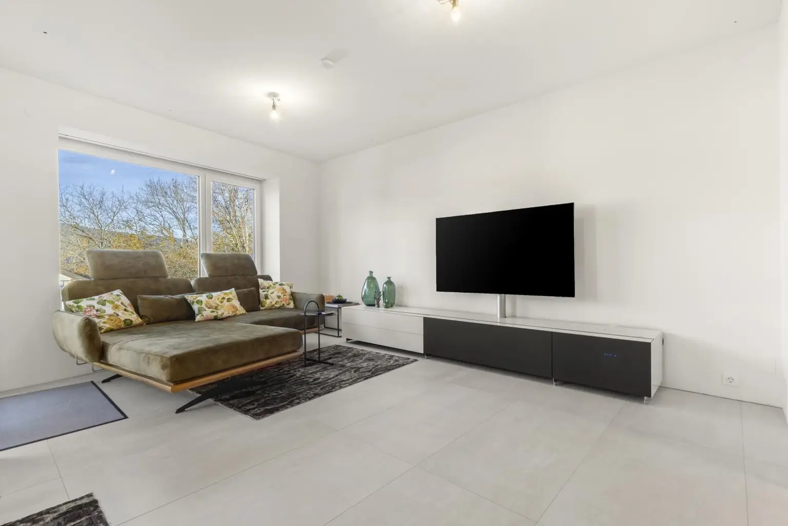 Exklusive Gartenwohnung mit Seeblick in Auen am Wörthersee