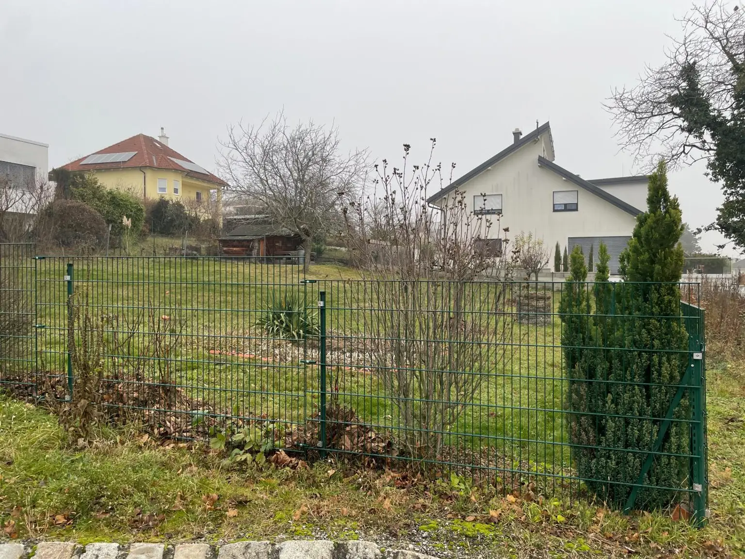 Grundstück