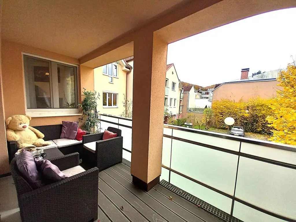 3 ZIMMER WOHNUNG MIT GARTENANTEIL IN ZENTRUMSNÄHE VON PURKERSDORF