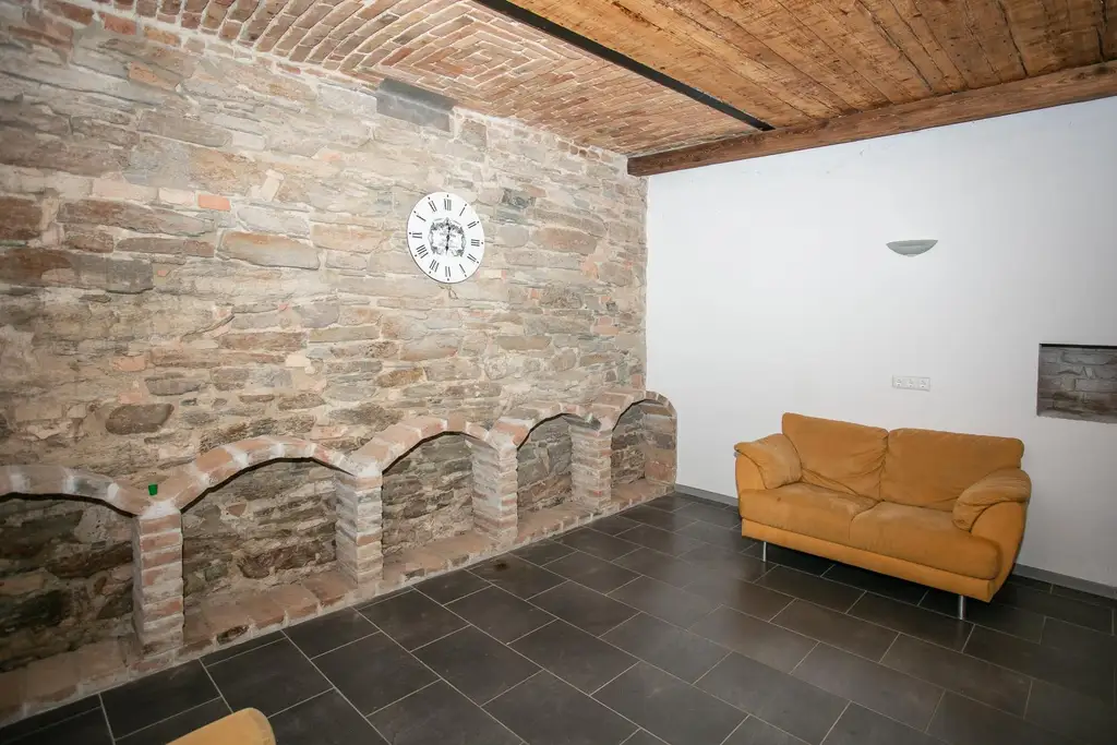 Ihre Kapitalanlage in Krems-Rehberg: Zinshaus mit Potential