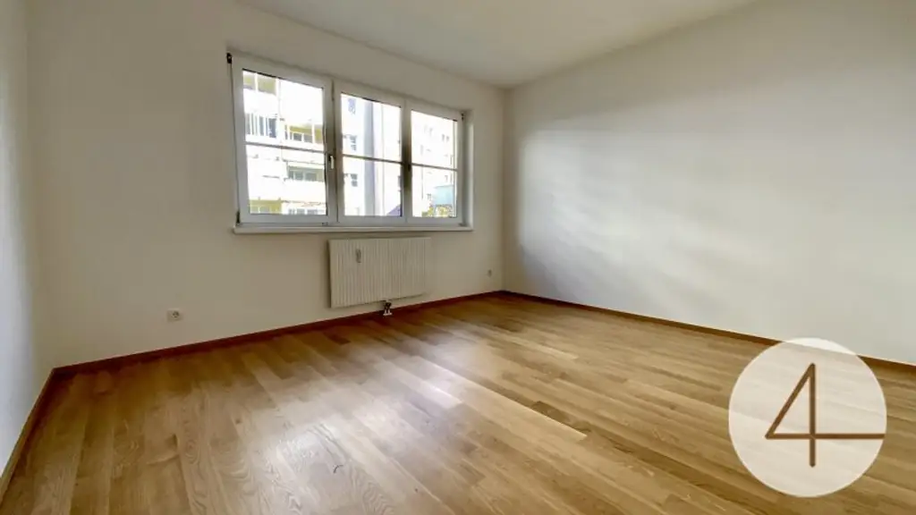 U4 fußläufig erreichbar - Familienjuwel in grüner Ruhelage mit Loggia - neuwertig