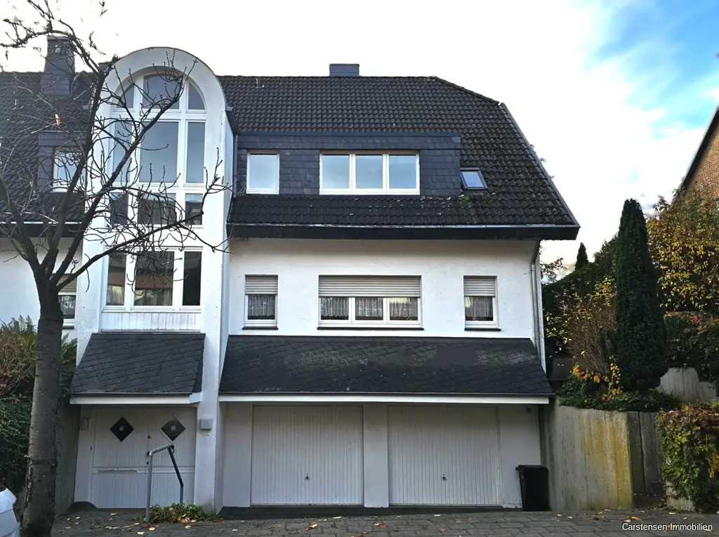 IN VORBEREITUNG: Zweifamilienhaus ... mit 2 Eigentumswohnungen ... Nähe Bunter Garten