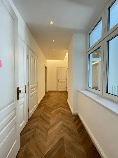 Exklusive 4-Zimmer-Altbauwohnung mit Wohn-Essbereich & zwei Balkonen in Bestlage von Wien-Landstraße 1030 Wien