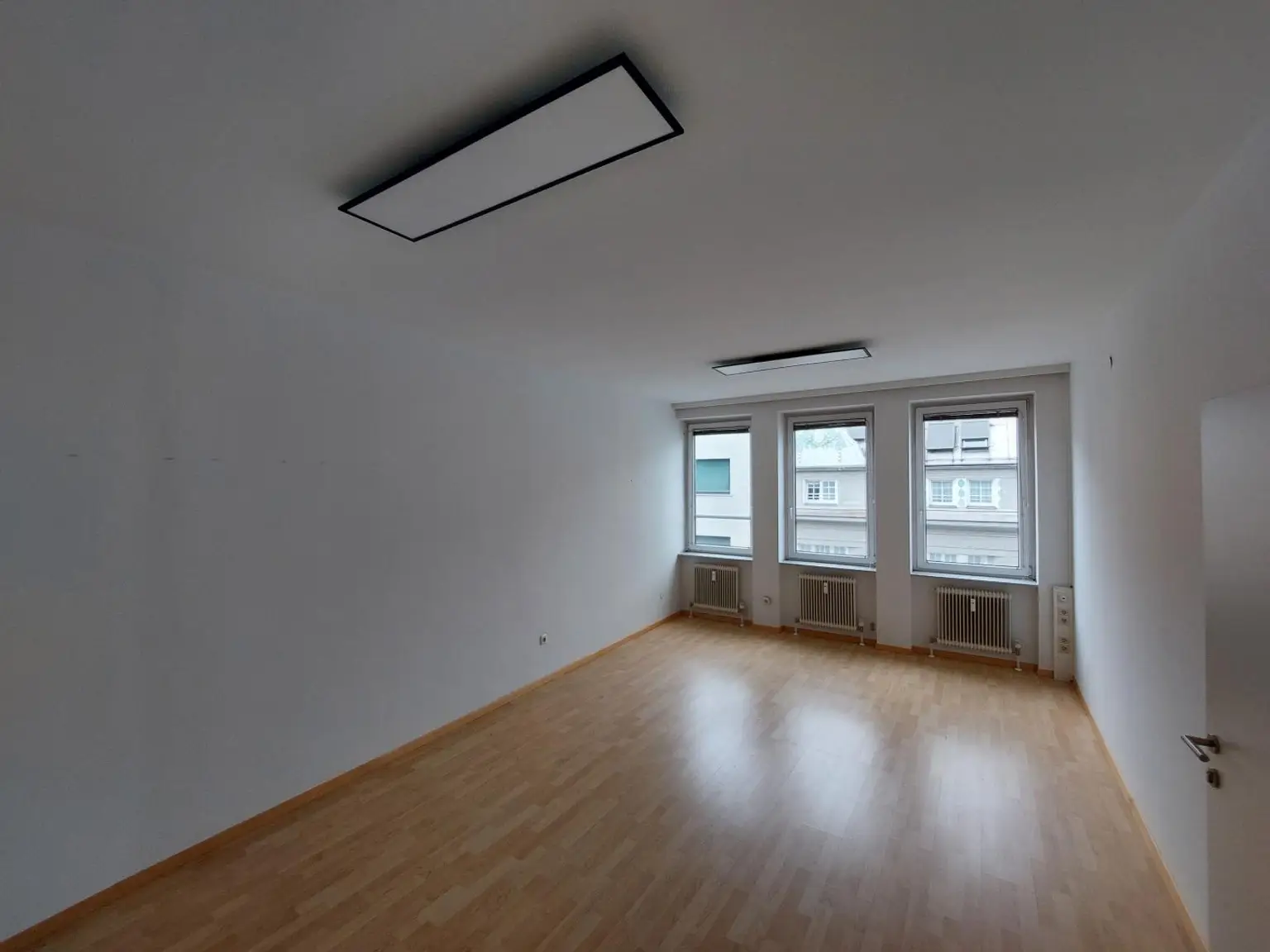 2 Zimmer Büro im Cordatushaus Wels zu mieten (3.OG)