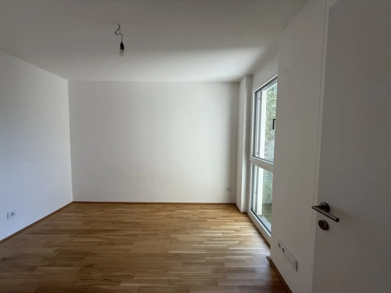 Ruhig aber doch zentral gelegene 3-Zimmer Wohnung in der Donaustadt - ab sofort verfügbar