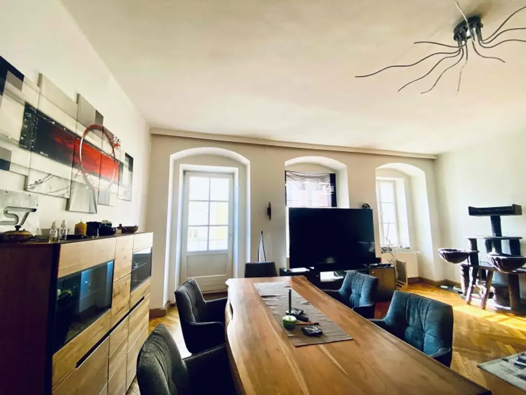 Stadthaus mit Geschichte und Entwicklungspotenzial im Herzen von Gmunden