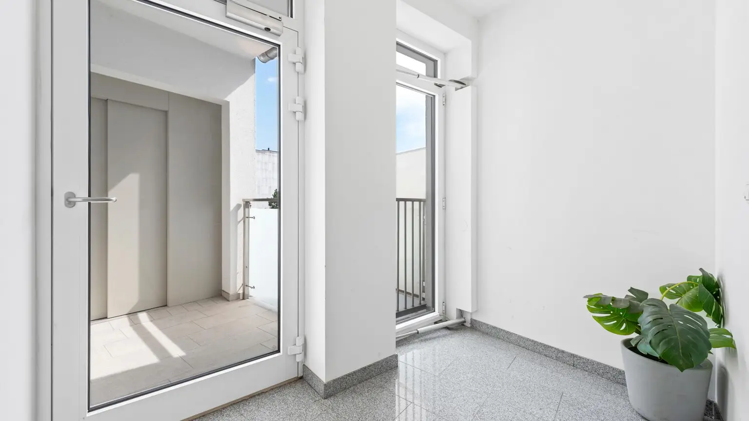 Wohnen über den Dächern Wiens – Maisonette-Highlight mit 3 Aussenflächen mitten im 7. Bezirk!