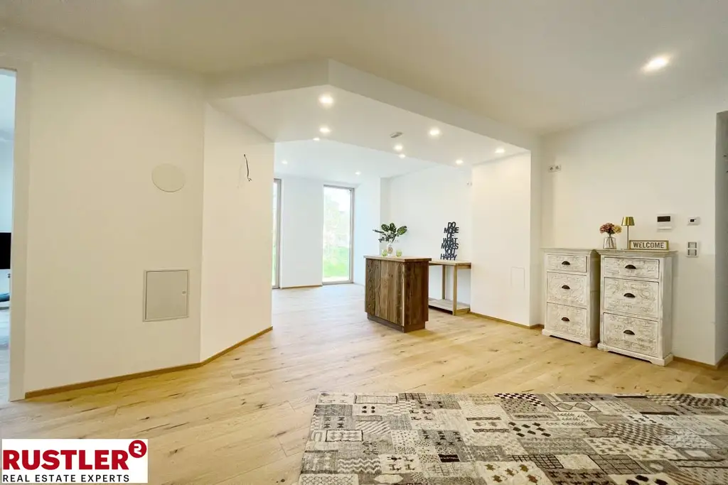 Rarität! 5-Zimmerwohnung mit einzigartiger Ausstattung