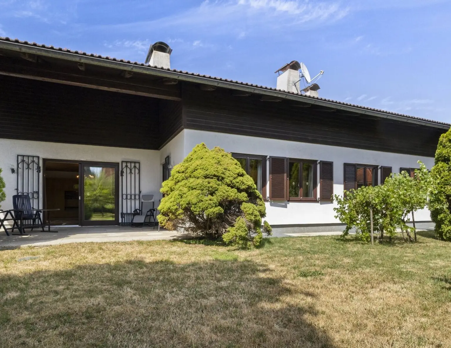 Klagenfurt: Gepflegter Bungalow - in ruhiger Wohngegend & 1.650 m2 großem Garten!