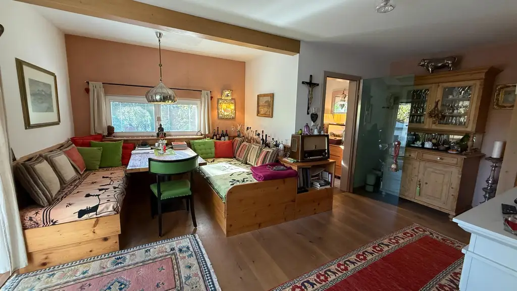 Attraktiver Bungalow auf einem großzügigen, sonnigen Grundstück in ruhiger Südlage
