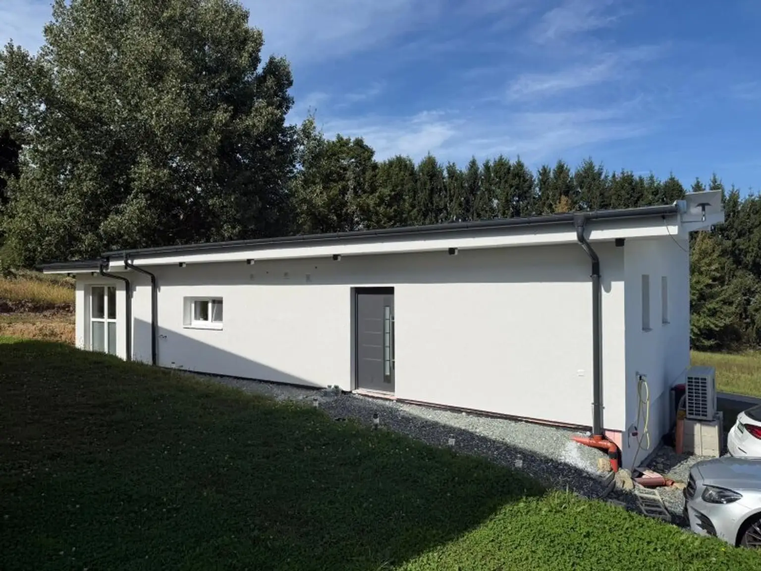 Sehr netter Bungalow, neuwertig