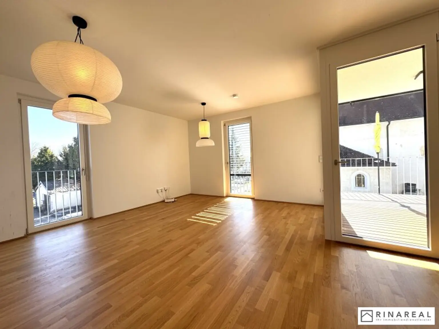 ZWEITBEZUG - Tolle 3 Zimmer Neubauwohnung | Loggia/Balkon | KEINE Einbauküche | zzgl. Garagenstellplatz | Vorstadtl, Ebreichsdorf | ab Oktober 2025