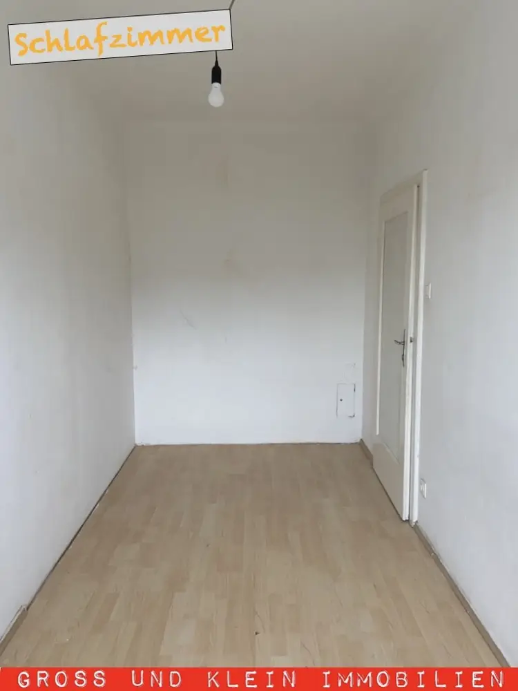 Zimmer_Küche_
Kabinett  - Wohnung 

Gute Lage_zwischen
2 U-Bahn-Stationen