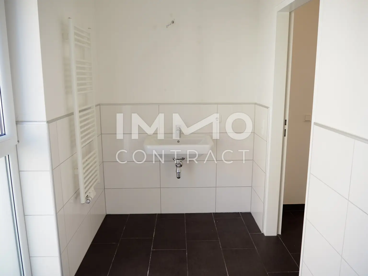 Moderne 2-Zimmer Wohnung mit Balkon in der Raimundstraße 24-26 /  Top C7