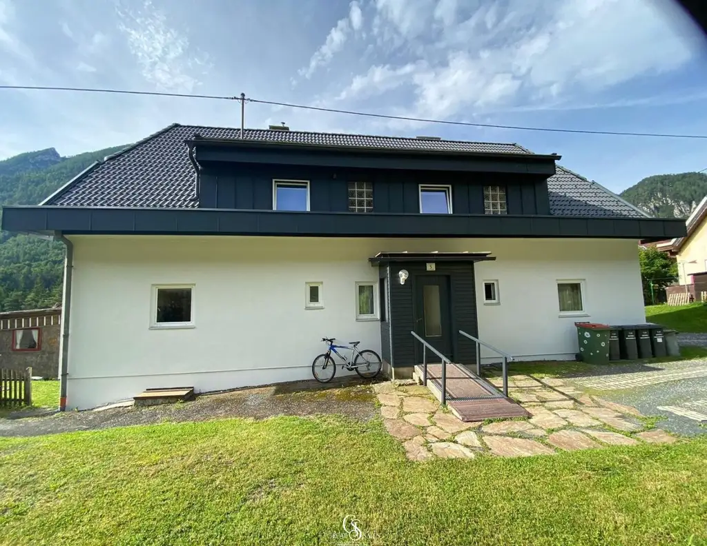 Perfekte Kapitalanlage: Mehrfamilienhaus mit Garten, Garagen und Top-Mieterträgen über 6% Rendite!