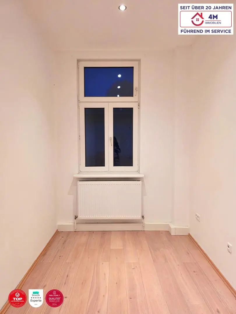 2 Zimmer Wohnung "modernisiert, sehr geringe BK, privater Garten und Abstellplatz"