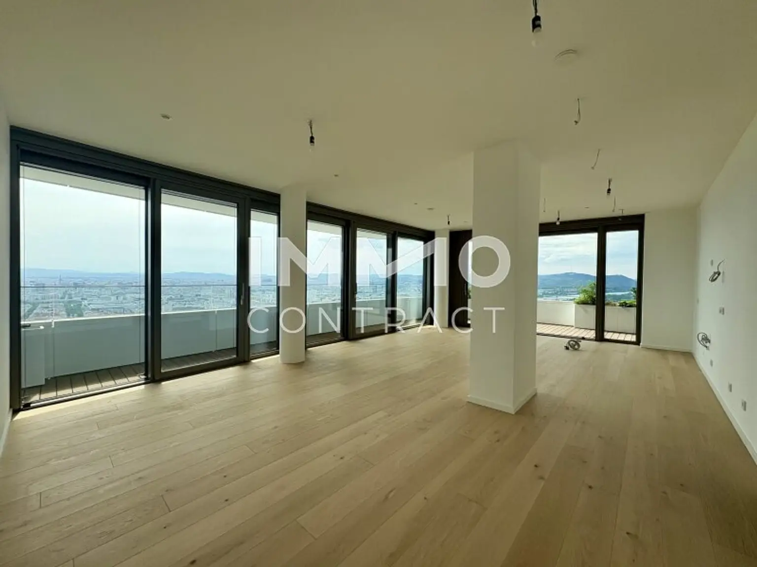 Wohn-Essbereich Richtung Kahlenberg