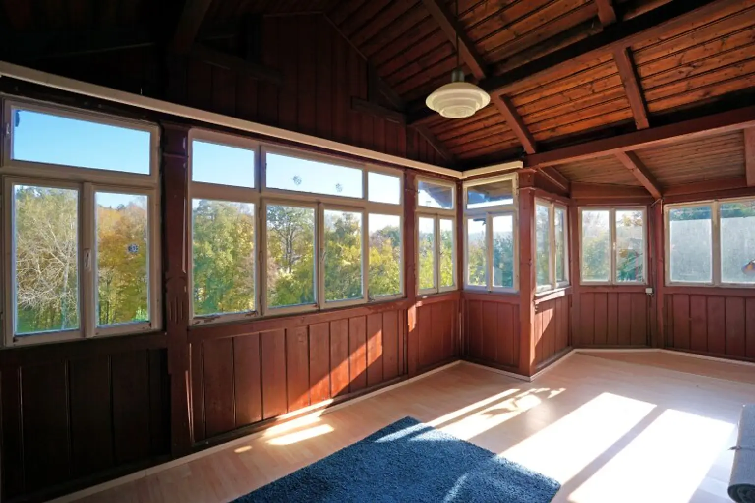 Einzigartige Wienerwaldvilla in Tullnerbach-Lawies - großzügiges Grundstück in absoluter Toplage