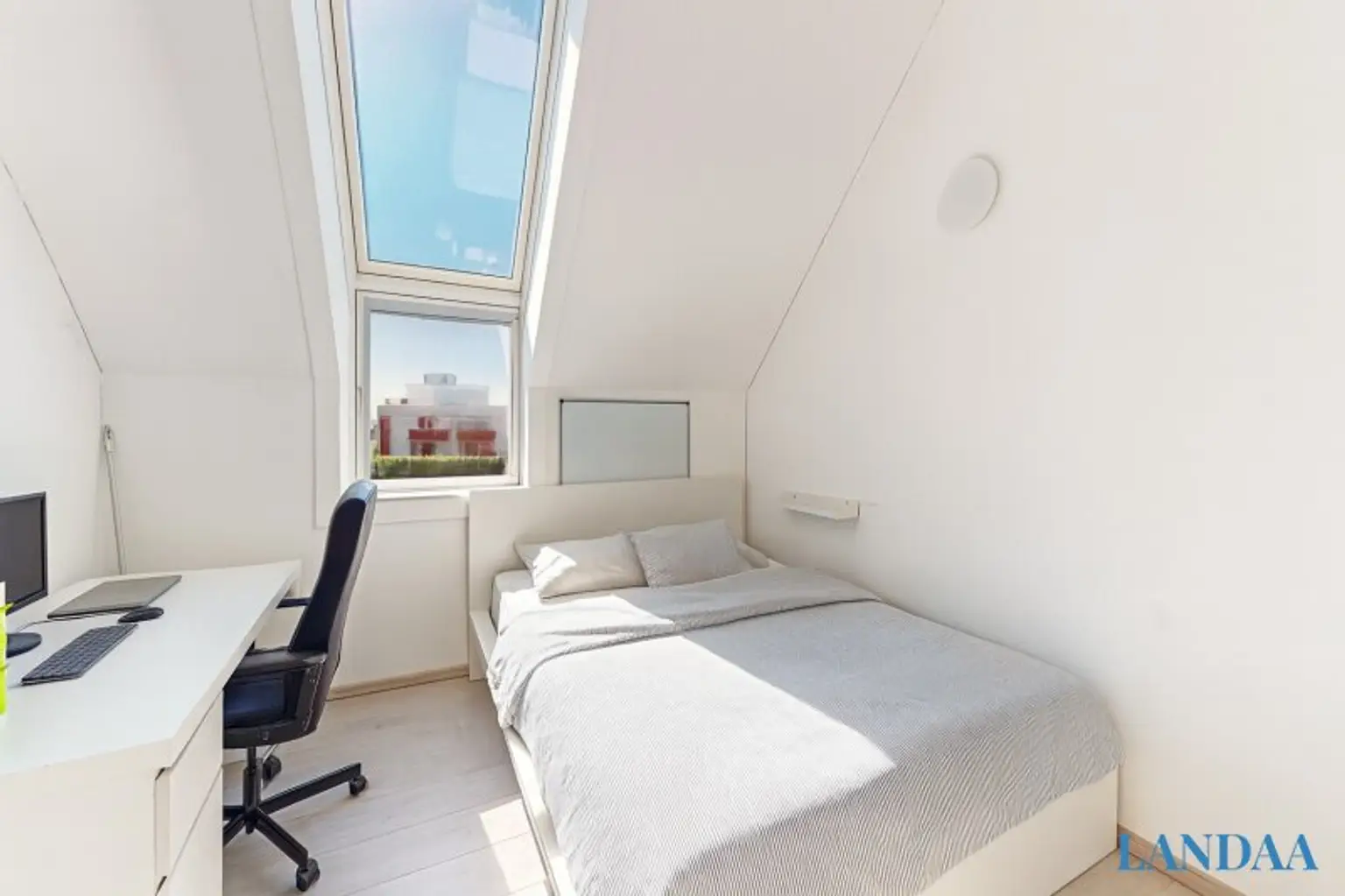 Ihre neue Traumwohnung mit großzügiger Dachterrasse plus 2 Autoplätze