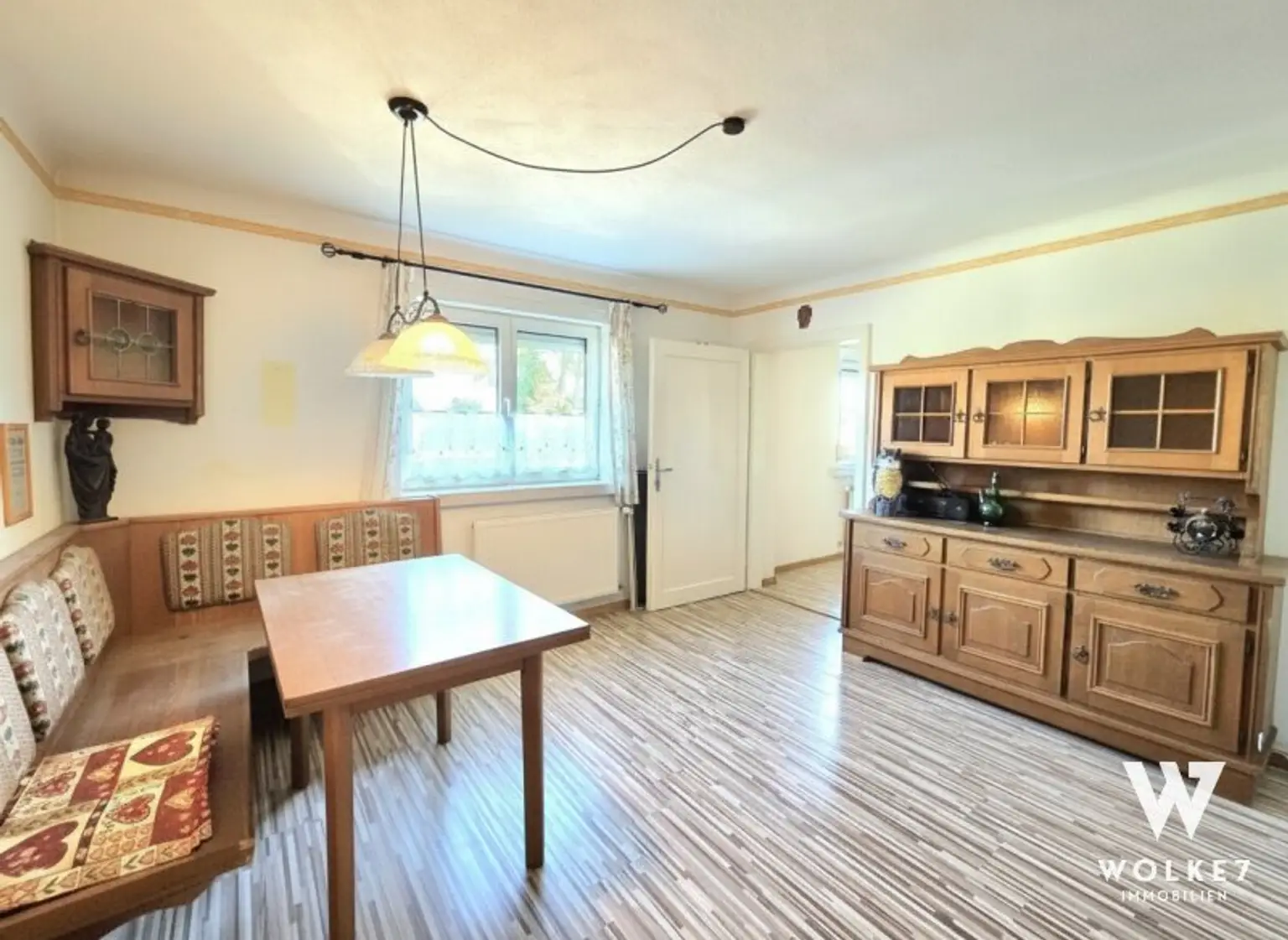+++TOP-LAGE+++ in Leobendorf | Sanierungshaus | ca. 178 m2 Nutzfläche | Garage | Garten | Fernblick | 40% Bebauung möglich BK I,II