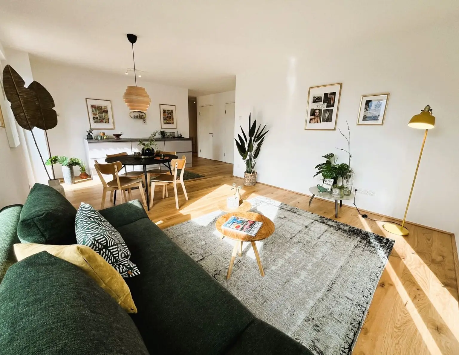 INNSBRUCK: NEUBAU-3-Zimmer-Wohnung mit 2 Balkonen ab sofort zu kaufen!