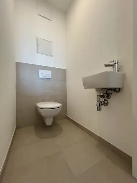 Traumhafte 3-Zimmer Wohnung in Wien: Erstbezug mit Balkon und Garage!