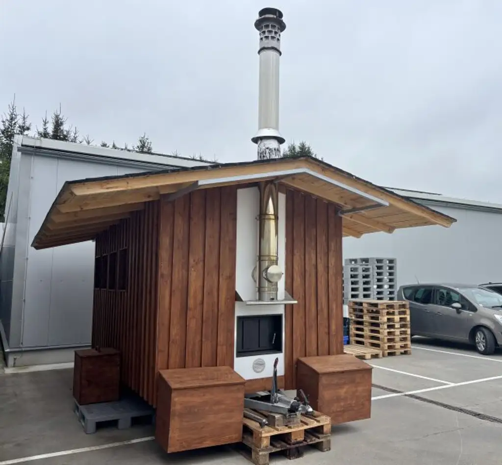 ** HOTMOBIL ** - Sauna auf Rädern in Neuzustand !!