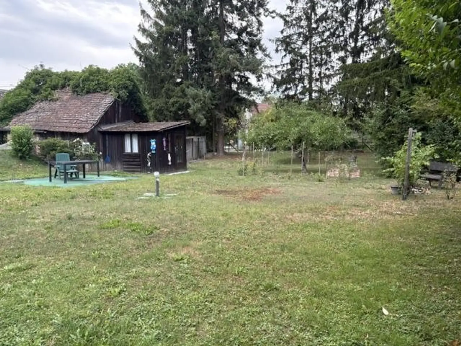 04 Gartenhütte