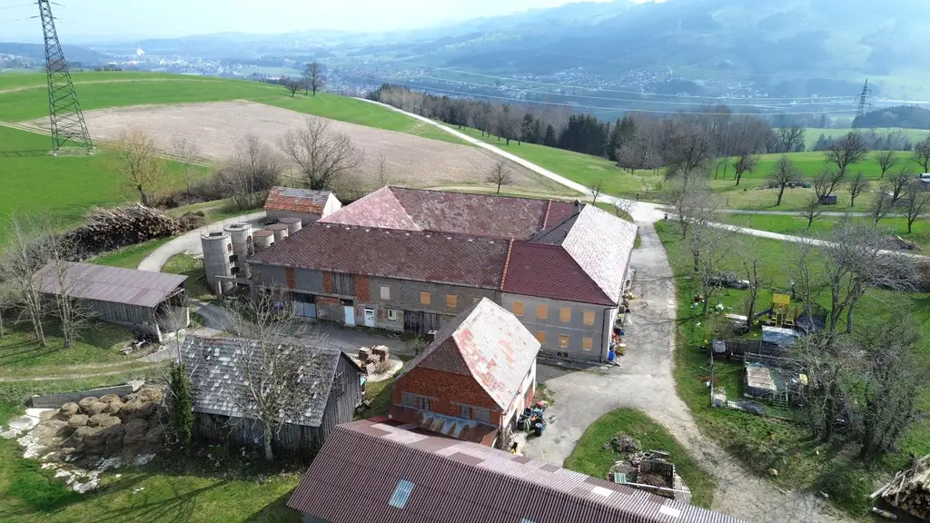 Vierkanthof mit Panoramablick -  Mostviertel pur!