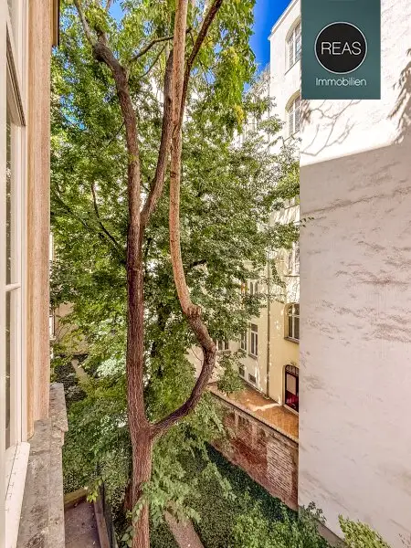 Wunderschönes Büro in perfekter Lage nahe Stadtpark! Stellplatz verfügbar!