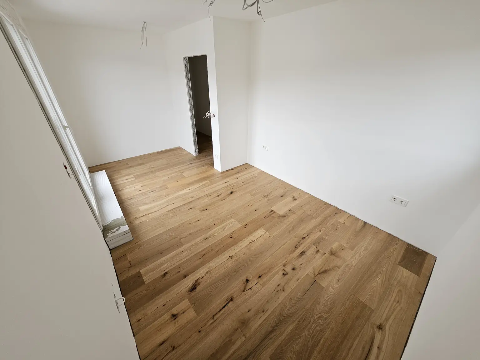 Komfort trifft Effizienz – 3-Zimmer-Wohnung mit Photovoltaik und Fußbodenkühlung