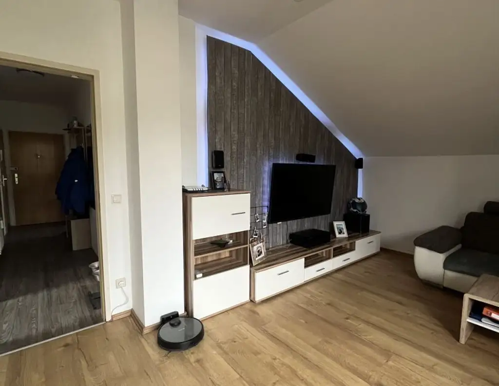 Wohlfühlgarantie inkl. - Familien-Wohn(t)raum! Naturnahe Toplage mit sonnigem Balkon in ruhiger Freistädter Stadtrandlage!